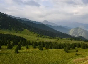 Рейтинг популярных у туристов мест в Казахстане