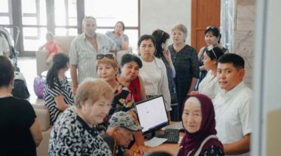 Аким города провел прием по личным вопросам