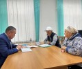 Аким города принял 18 жителей по личным вопросам