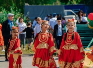 На острове Бейбітшілік отметили Сабантуй